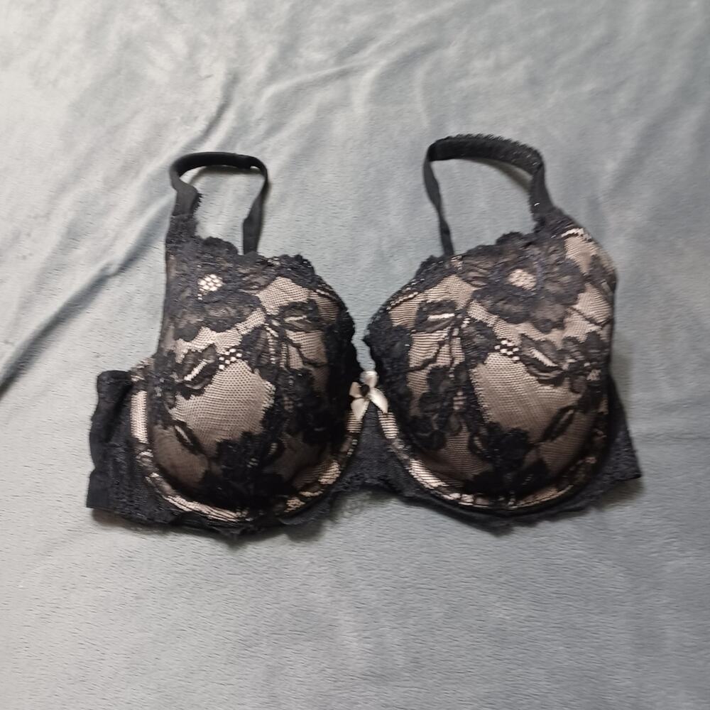 Victoria's Secret 34DDD Lace Black Nude‎ Underwear Bra
